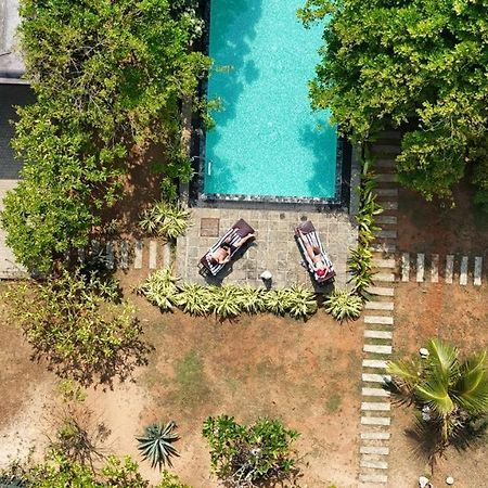 Guru Beach Resort タンガラ エクステリア 写真