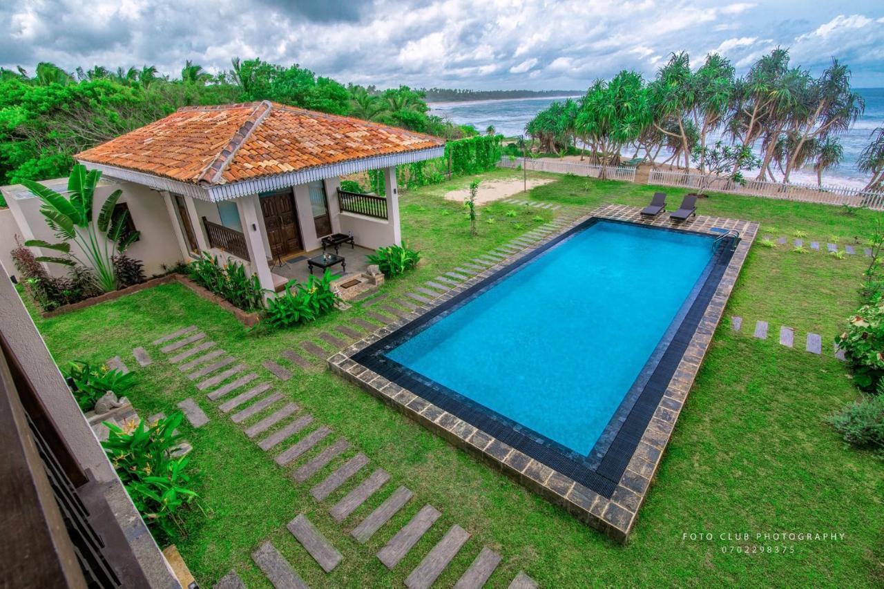 Guru Beach Resort タンガラ エクステリア 写真