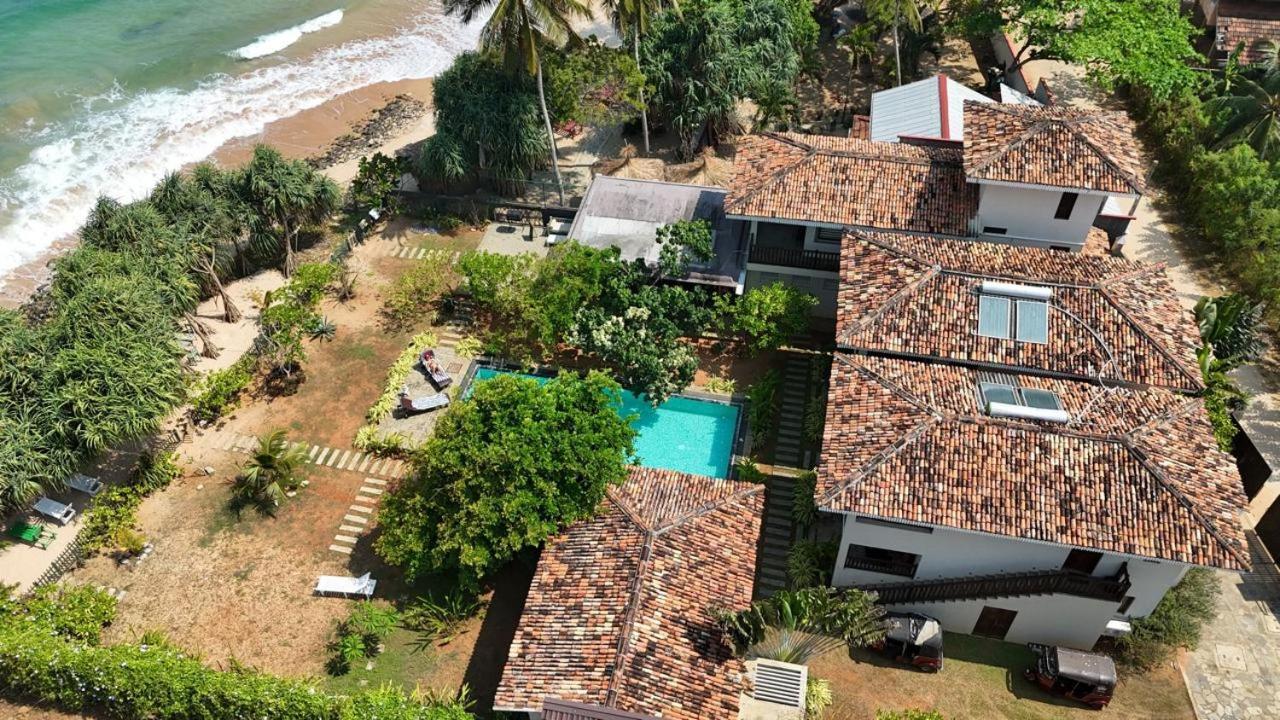 Guru Beach Resort タンガラ エクステリア 写真