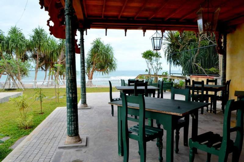 Guru Beach Resort タンガラ エクステリア 写真